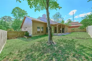 80 Rolling Hills Dr, Conroe, TX 77304 - Photo 39