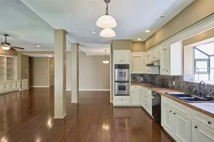 80 Rolling Hills Dr, Conroe, TX 77304 - Photo 23