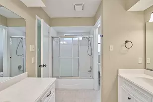 80 Rolling Hills Dr, Conroe, TX 77304 - Photo 31