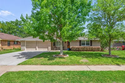 6546 Lindyann Lane, Houston, TX 77008 - Photo 1