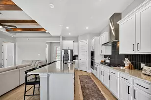 2135 Tioga Vw Dr, Iowa Colony, TX 77583 - Photo 13