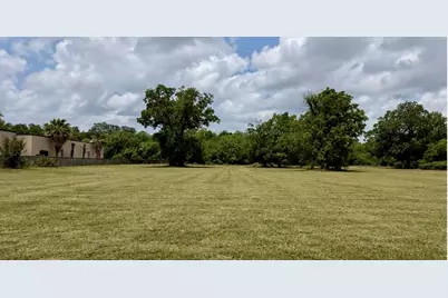 90 Avenue A, Richmond, TX 77406 - Photo 9