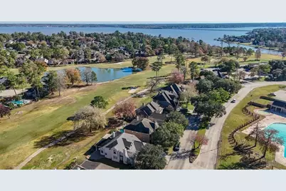 18042 Noble Forest Drive, Humble, TX 77346 - Photo 25