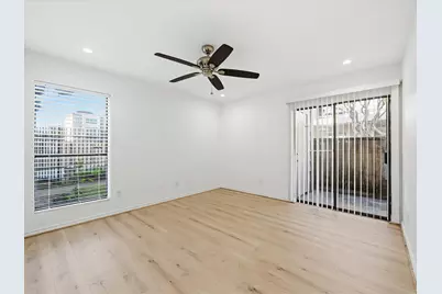 2120 Wilcrest Drive #122, Houston, TX 77042 - Photo 11