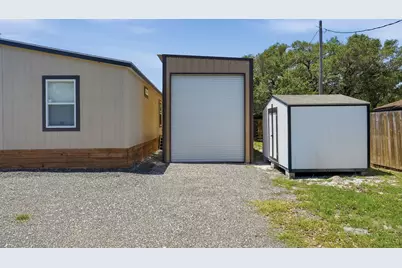 867 Rowe Street, Rockport, TX 78382 - Photo 29