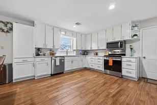 204 King Dr, Columbus, TX 78934 - Photo 11