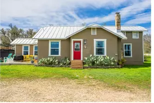 283 N 2nd St, Harper, TX 78631 - Photo 1