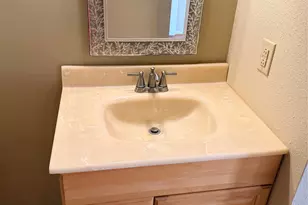 7575 Cambridge St, Houston, TX 77054 - Photo 17
