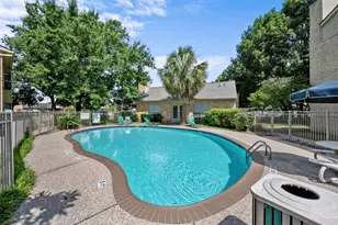 1515 Sandy Springs Rd, Houston, TX 77042 - Photo 15