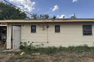 506 E Ursuline St, Lubbock, TX 79403 - Photo 11