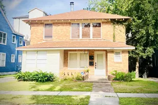 1614 Ridgewood St, Houston, TX 77006 - Photo 1