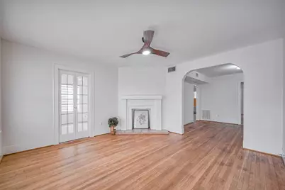 1614 Ridgewood Street, Houston, TX 77006 - Photo 3
