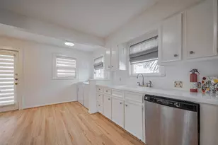 1614 Ridgewood St, Houston, TX 77006 - Photo 11