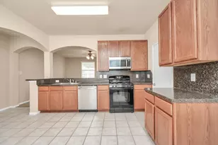 4047 Mossy Spring Ln, Spring, TX 77388 - Photo 5