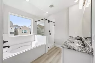 13218 Opera Dr, Houston, TX 77047 - Photo 15