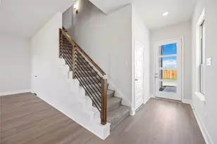 13218 Opera Dr, Houston, TX 77047 - Photo 3