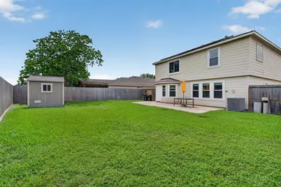 17111 Kemble Creek Drive, Houston, TX 77084 - Photo 3