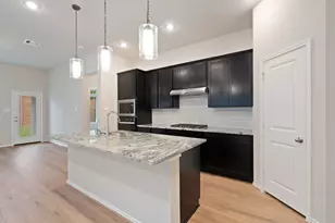 9624 Mount Brewer Ln, Porter, TX 77365 - Photo 3