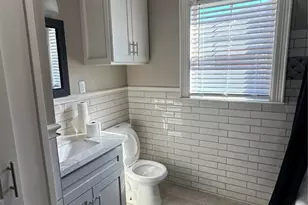 2307 E Arbor St, Houston, TX 77004 - Photo 7