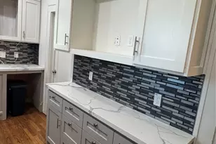 2307 E Arbor St, Houston, TX 77004 - Photo 11