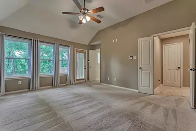 93 N Apple Springs Circle Circle, The Woodlands, TX 77382 - Photo 19