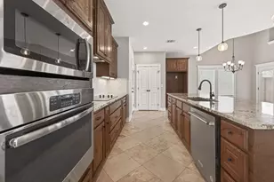 912 Roberts St, East Bernard, TX 77435 - Photo 11