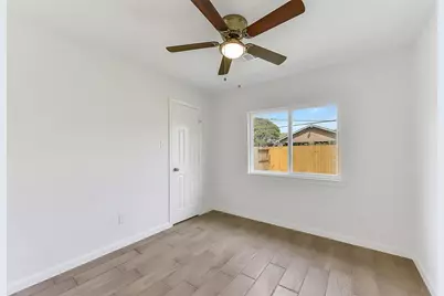 4407 Heritage Trail Drive Drive, Houston, TX 77047 - Photo 23