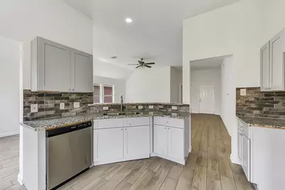4407 Heritage Trail Drive Drive, Houston, TX 77047 - Photo 11