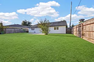12026 Sela Ln, Houston, TX 77072 - Photo 33