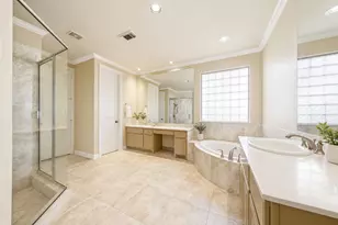 14210 Flower Creek Ln, Houston, TX 77077 - Photo 9