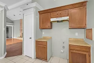 12443 S Rachlin Cir, Houston, TX 77071 - Photo 11