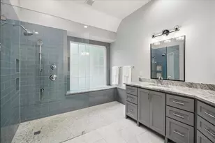 30 N Dragonwood Pl, The Woodlands, TX 77381 - Photo 19