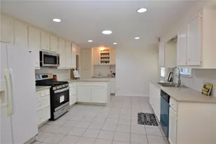 2135 Bissonnet St, Houston, TX 77005 - Photo 11