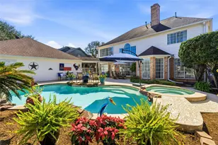 7910 Fall River Ct, Sugar Land, TX 77479 - Photo 35