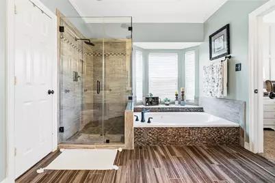 7910 Fall River Court, Sugar Land, TX 77479 - Photo 23