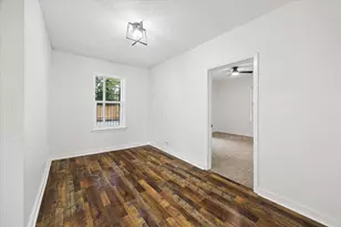 2701 Truxillo St, Houston, TX 77004 - Photo 9