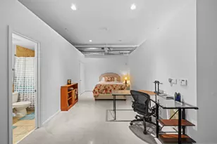 1312 Live Oak St, Houston, TX 77003 - Photo 9