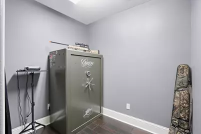 4215 Longhorn Drive, Cleveland, TX 77328 - Photo 9
