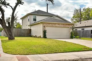 5046 Van Fleet St, Houston, TX 77033 - Photo 3