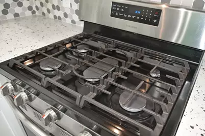 5046 Van Fleet Street, Houston, TX 77033 - Photo 15