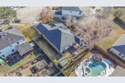 3711 Norwood Glen Lane, Friendswood, TX 77546 - Photo 43