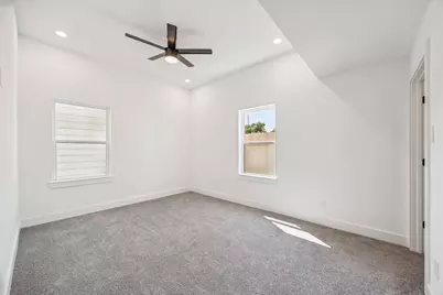 9806 Pelsey #A, Houston, TX 77029 - Photo 9