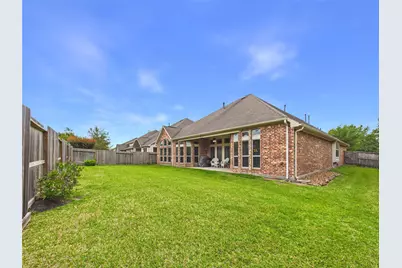 2323 Darden Springs Lane, Friendswood, TX 77546 - Photo 27