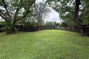 17234 Heritage Bay Dr, Webster, TX 77598 - Photo 29