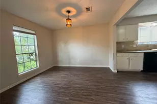 17234 Heritage Bay Dr, Webster, TX 77598 - Photo 9