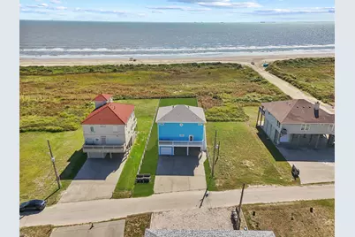 112 Ocean Shore Drive, Crystal Beach, TX 77650 - Photo 1