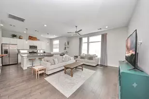 5619 Kansas St, Houston, TX 77007 - Photo 3