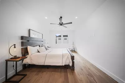 1114 Hogan Street, Houston, TX 77009 - Photo 11