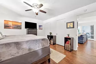 3271 Sul Ross St, Houston, TX 77098 - Photo 9