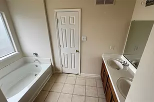 5018 Woodland Meadows Ln, Humble, TX 77346 - Photo 13